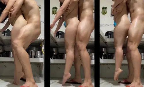 Poster of Cặp đôi gymer và tư thế mới lạ với em gái chân ngắn