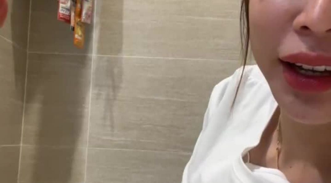 Poster of Clip sex Em gái Santa Sugar 2k bú cu Địt zai cực đỉnh mới nhất