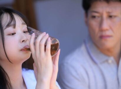 Poster of Khi biết cháu có người yêu chú phát ghen liền chuốc thuốc kích dục đụ cháu gái