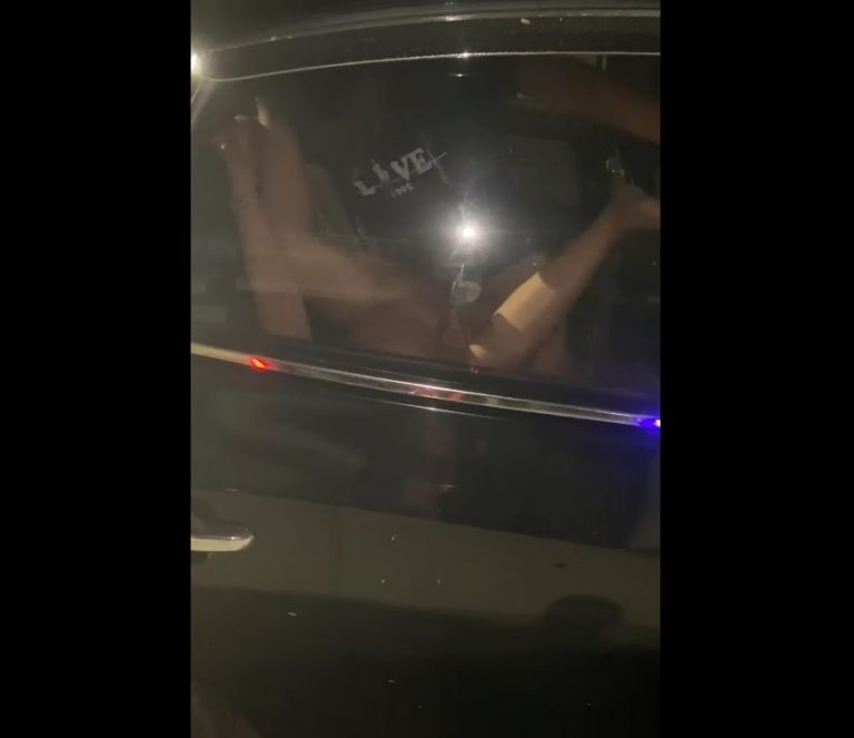 Poster of Nứng quá đè nhau phang luôn giữa đường (Đà Nẵng)